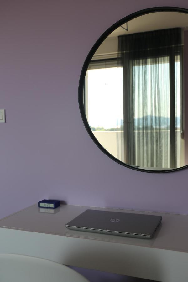 Ambassador Apartment Zadar Bagian luar foto