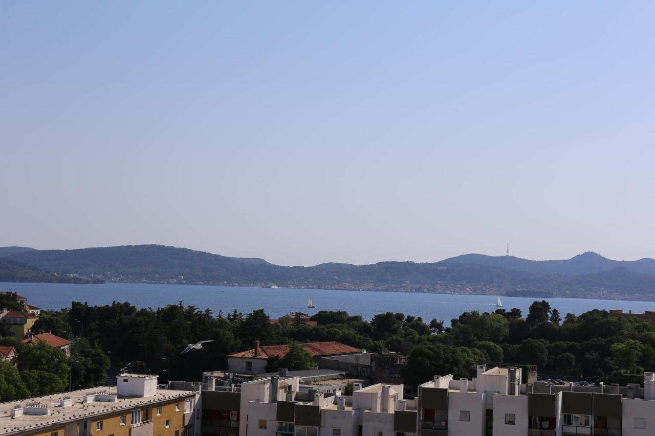 Ambassador Apartment Zadar Bagian luar foto