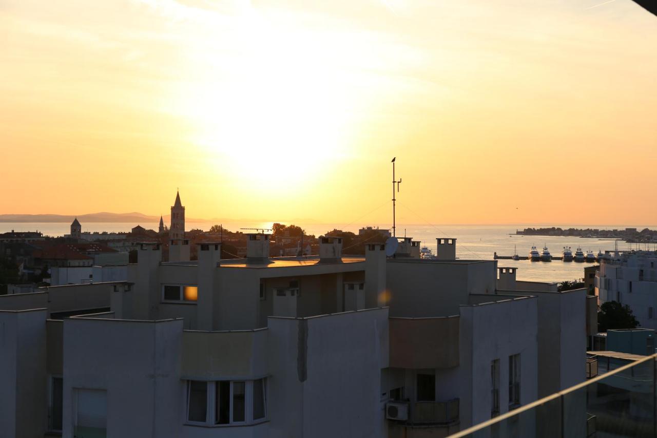 Ambassador Apartment Zadar Bagian luar foto